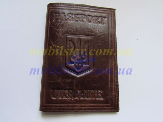 Кожаная обложка на паспорт коричневая.