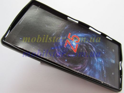 Чехол для Sony Xperia Z5 черный
